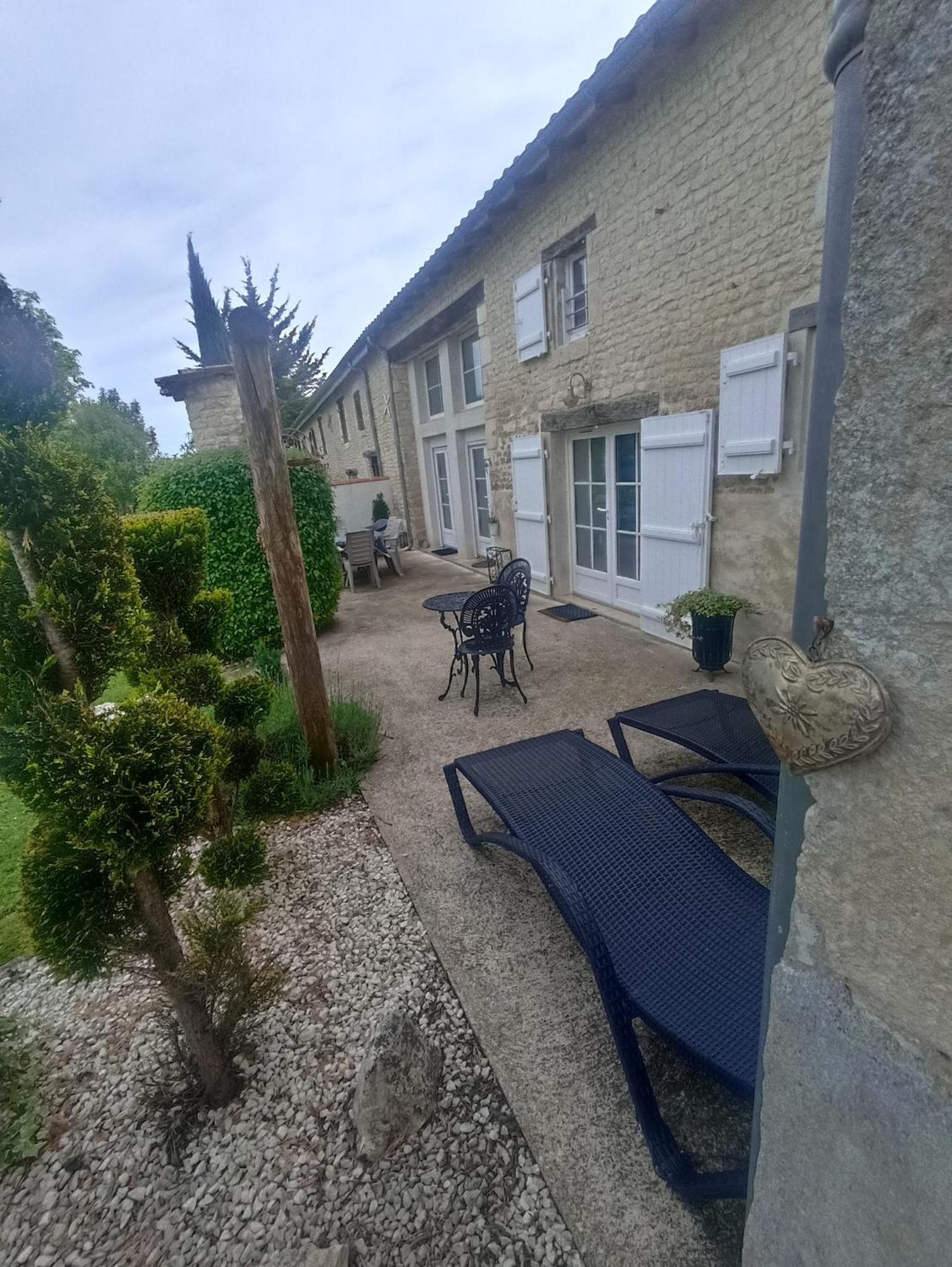 Gite De Charme Dans Ancienne Seigneurie Le Pin-Saint-Denis Exterior foto